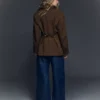 Arka Tokalı Blazer – Ceketler ve Trençkotlar