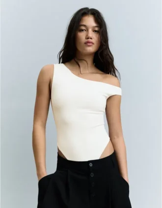 Asimetrik Büzgülü Askılı Bodysuit