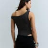 Asimetrik Büzgülü Askılı Bodysuit