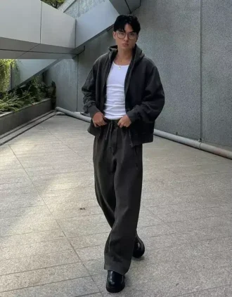 Boxy Fit Kısa Fermuarlı Sweatshirt
