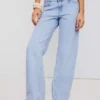 Düşük Bel Straight Paça Kot Pantolonlar