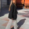 Düz Paça Çizgili Desenli Pantolonlar