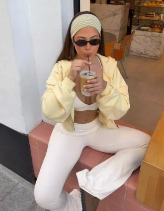 Fermuarlı Kapüşonlu Sweatshirt