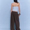 Geniş Kesim Çift Katlı Kumaş Pantolonlar – Pantolonlar