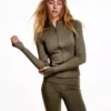 Hızlı Kuruyan ve Nefes Alabilen Fermuarlı Sweatshirt – Sweatshirtler ve Kapüşonlular – Kadın
