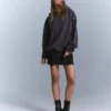 Çivili Kapüşonlu Sweatshirt – Üst Giyim ve Bodyler