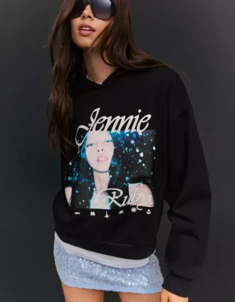 Jennie Ruby Desenli Kapüşonlu Sweatshirt – Kadın