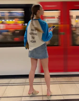 Kontrast Baskılı Uzun Kollu T-shirt