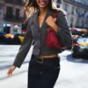 Kısa Blazer – Ceketler ve Trençkotlar