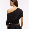 Kısa Kollu Asimetrik Tişört – T-shirtler – Kadın