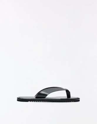Tanga Tırnaklı Sandaletler
