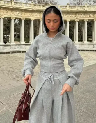 Yüksek Bel Fermuarlı Kapüşonlu Sweatshirt – #Bershkastyle – Kadın